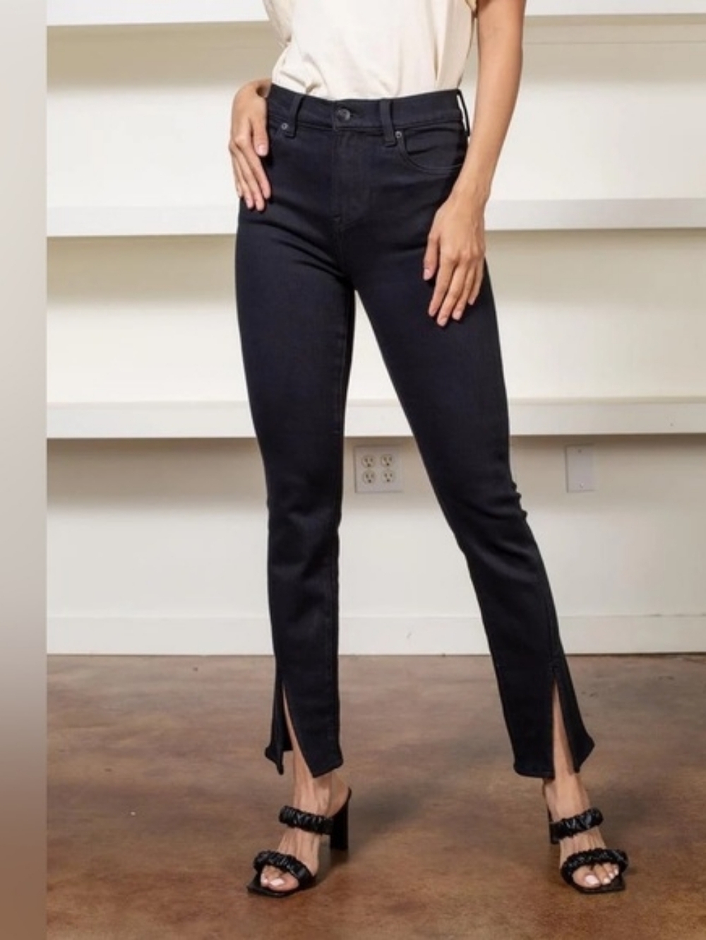 PISTOLA Teagan High Rise Vented Straight pants Dark Vinyl